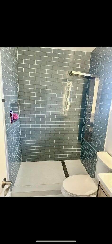 Building Photo - 254 NW 6th Ave