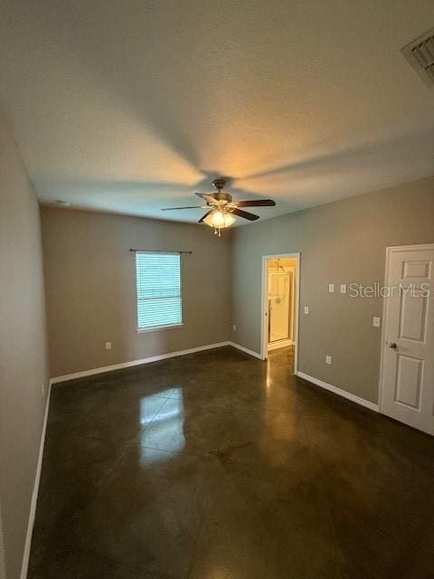 Building Photo - 2956 Whispering Trails Dr