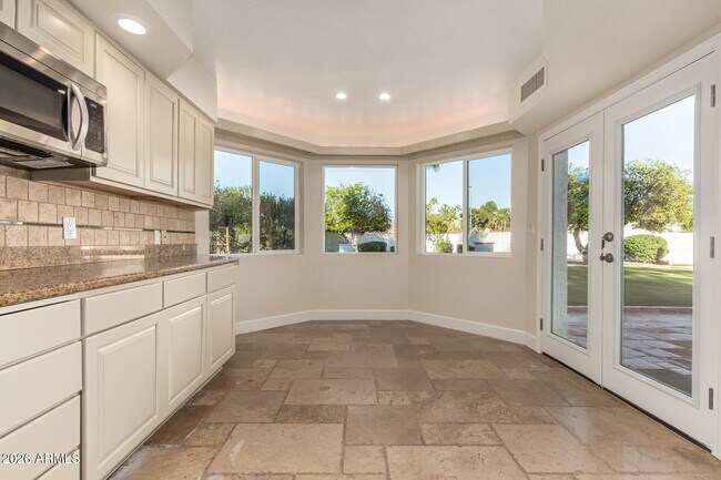 Building Photo - 10638 E Turquoise Ave