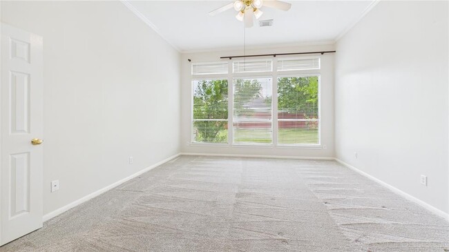 Building Photo - 12019 Costa Del Rey Ct