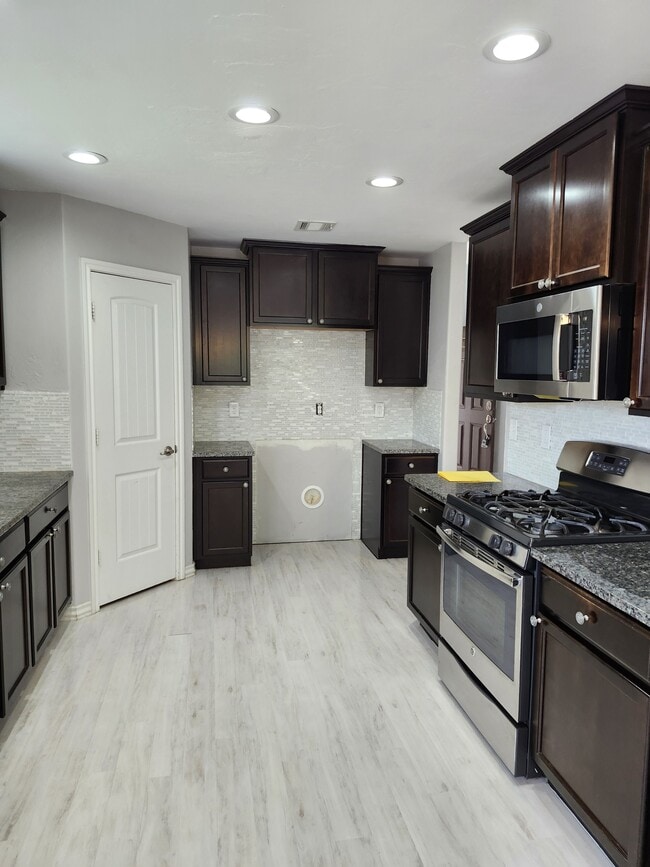 Building Photo - 7345 NW 148th St