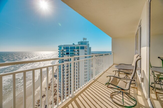 Building Photo - Direct Oceanfront Furnished Condo with Bre...