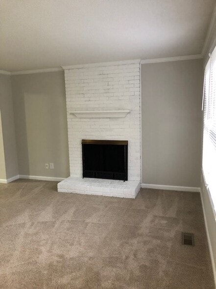 Building Photo - 4405 Graceland Ct