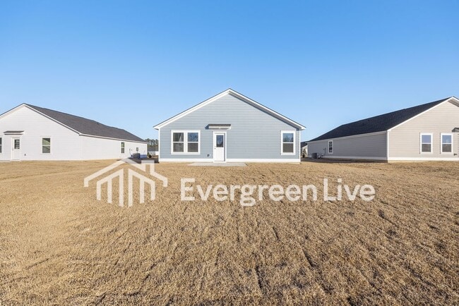 Building Photo - 1243 English Oaks St