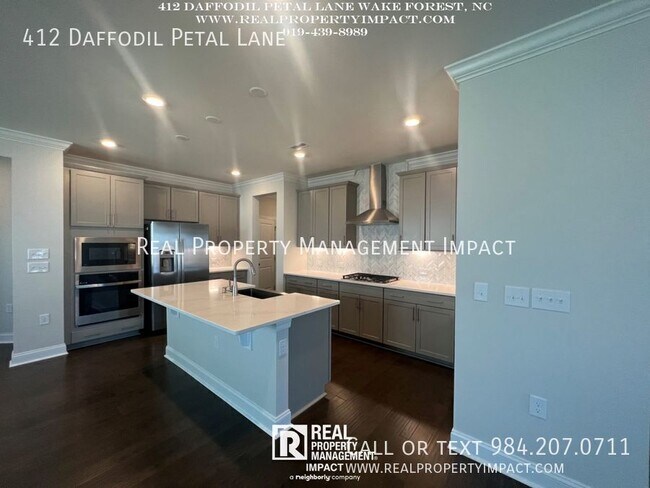 Building Photo - 412 Daffodil Petal Ln