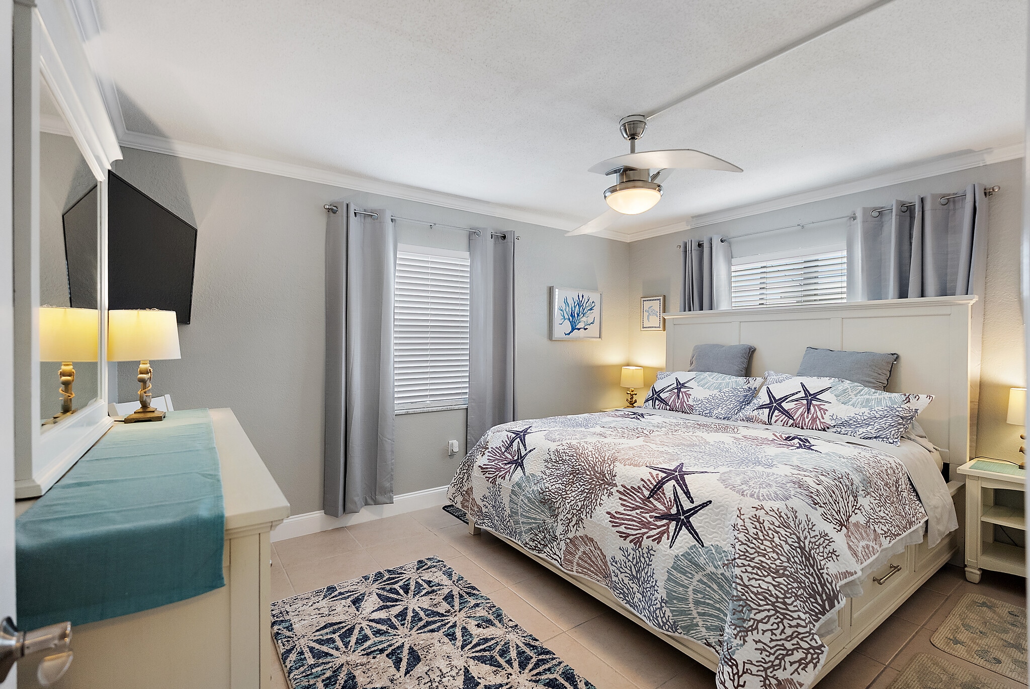 Building Photo - 11440 1st St E