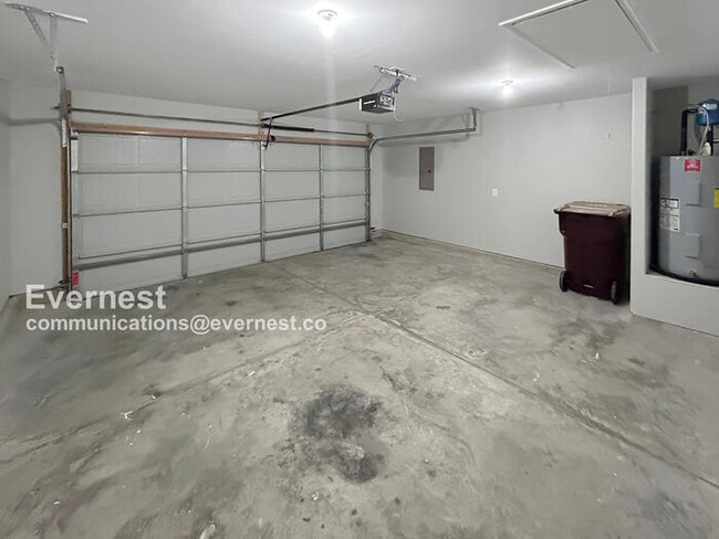 Building Photo - 27576 Mystic Dawn Dr