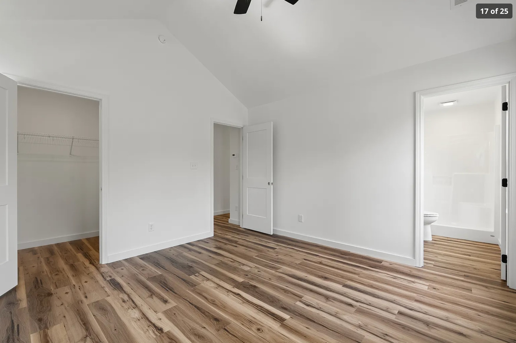Building Photo - 211 Avenue C