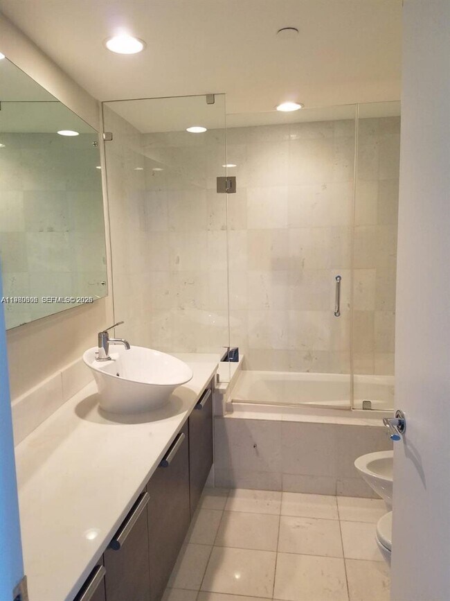 Building Photo - 2950 NE 188th St