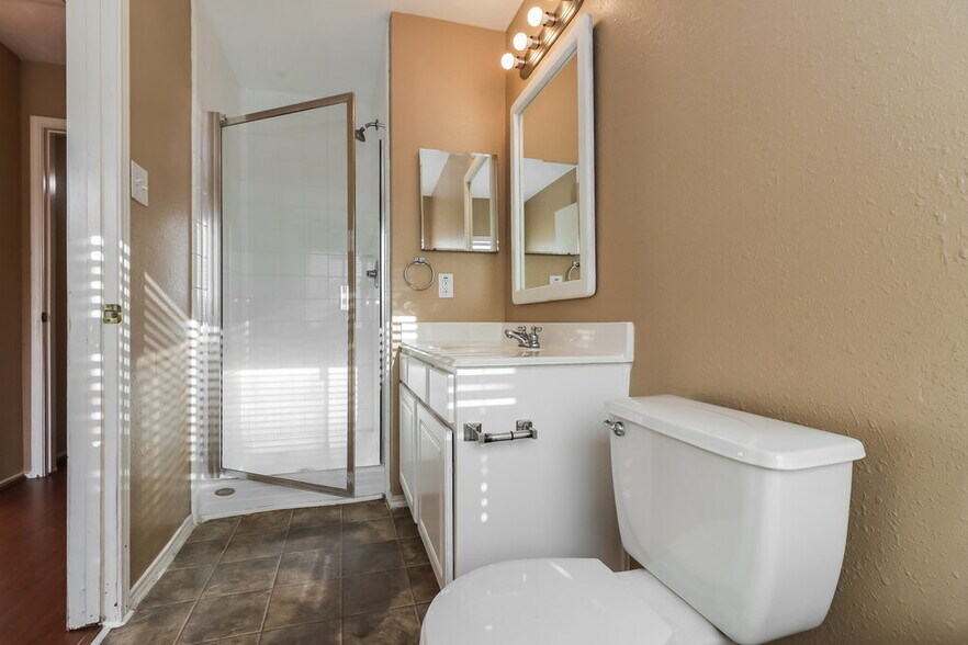 Building Photo - 20515 Fairworth Pl Ln