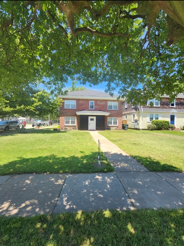 Building Photo - 9537 Granby St