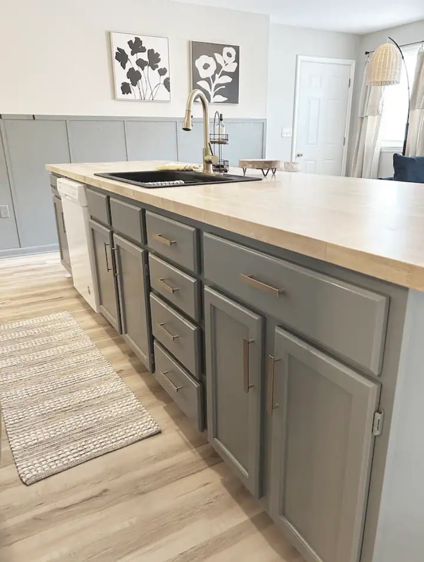 Building Photo - 101 S Buchanan St