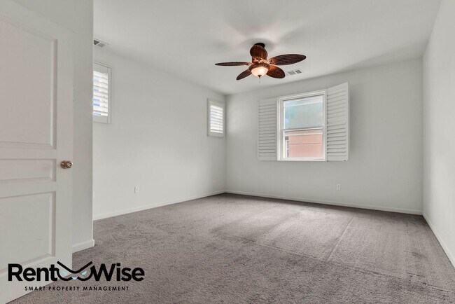 Building Photo - 25425 Huntwood Ave