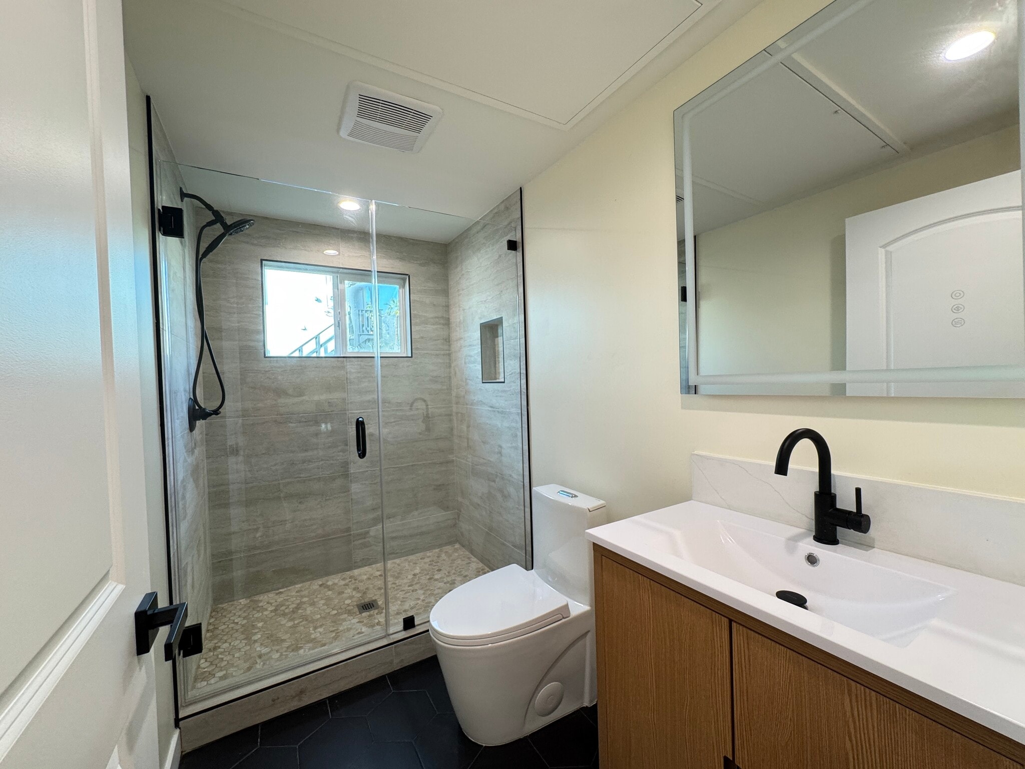 Building Photo - 815 Arden Ave