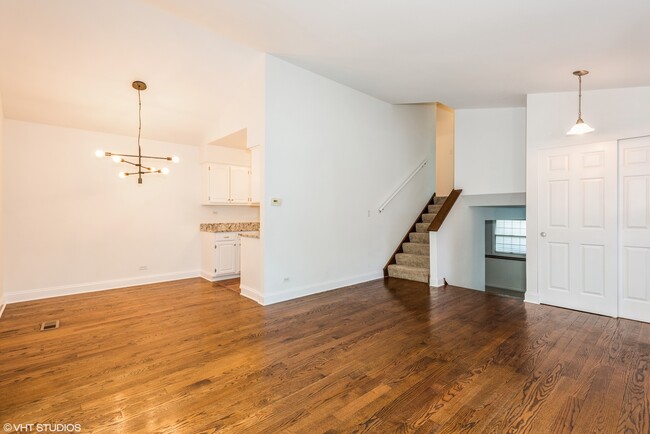 Building Photo - 2768 Wayfaring Ln