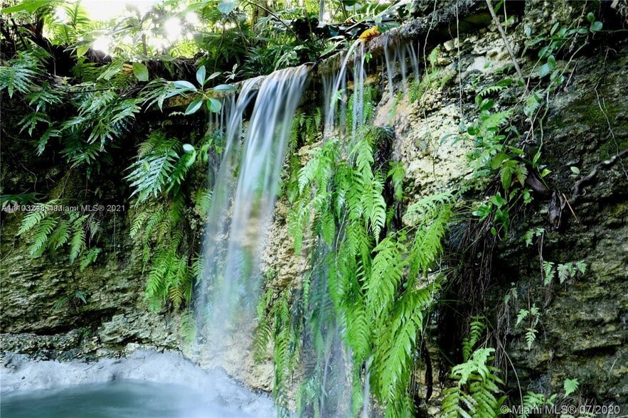 Building Photo - 6540 SW 135th Ter