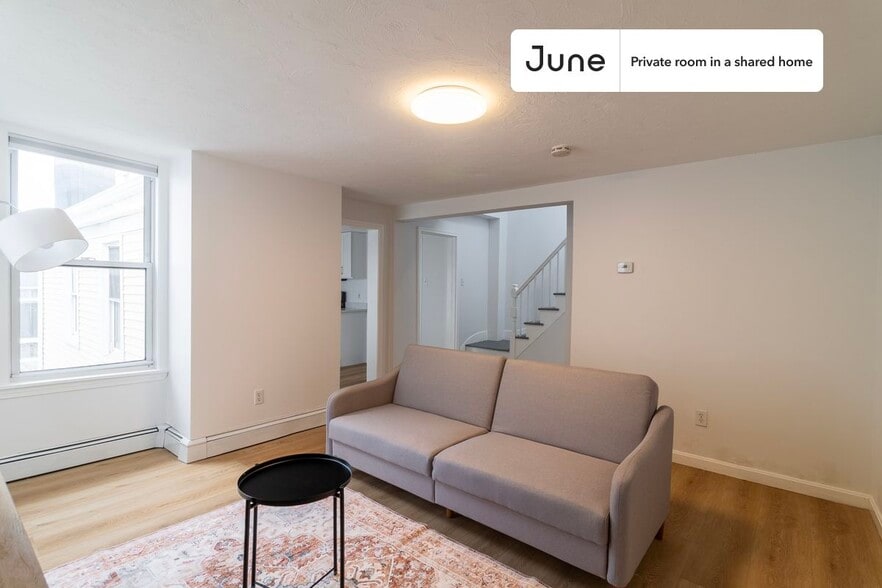 Building Photo - Room in Shared 4 bed/4 bath home in East Cambridge