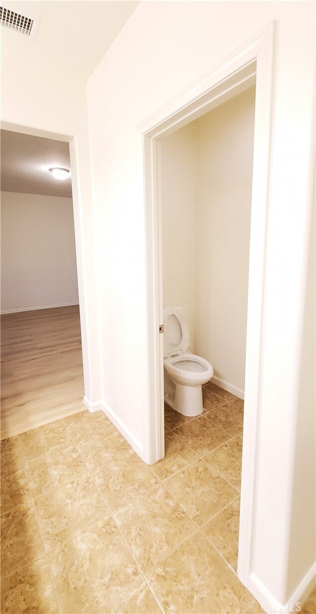 Building Photo - 61 Mission Bell