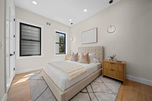 Building Photo - 27 Graham St