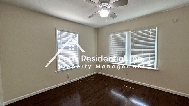 Building Photo - 3 br, 1 bath House - 4311 48th St