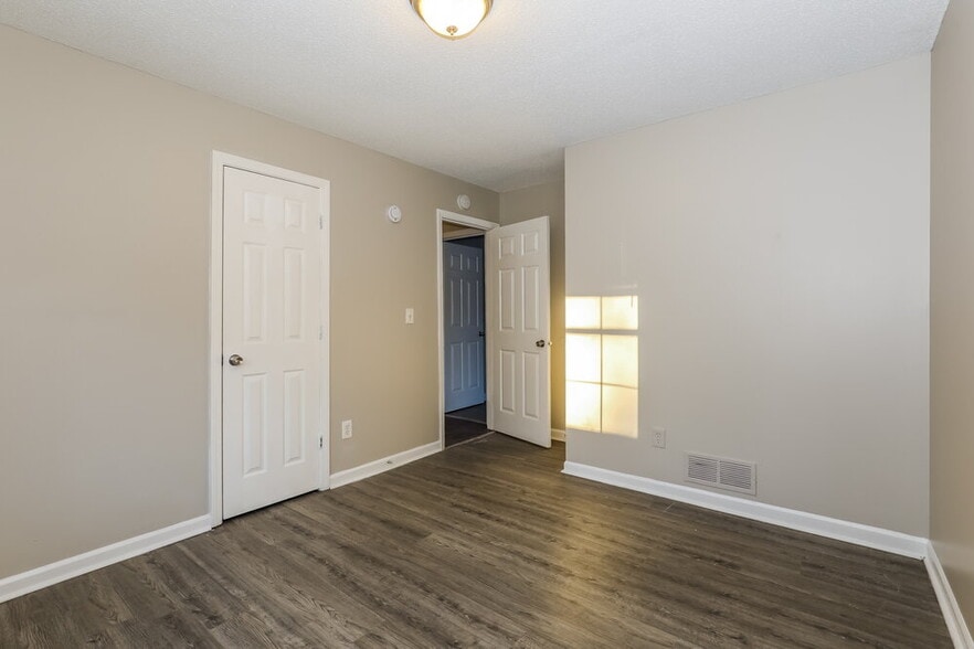 Building Photo - 3467 Meadowland Pl SW