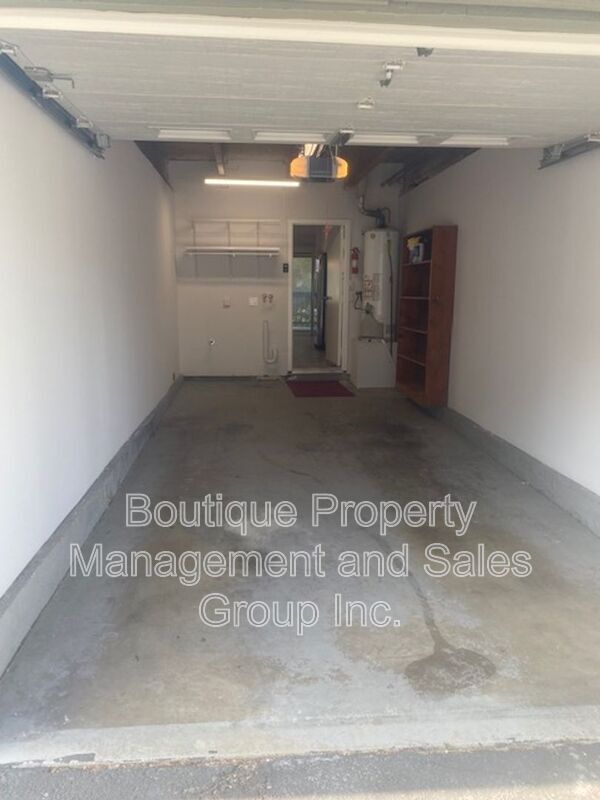 Building Photo - 23331 Caminito Telmo