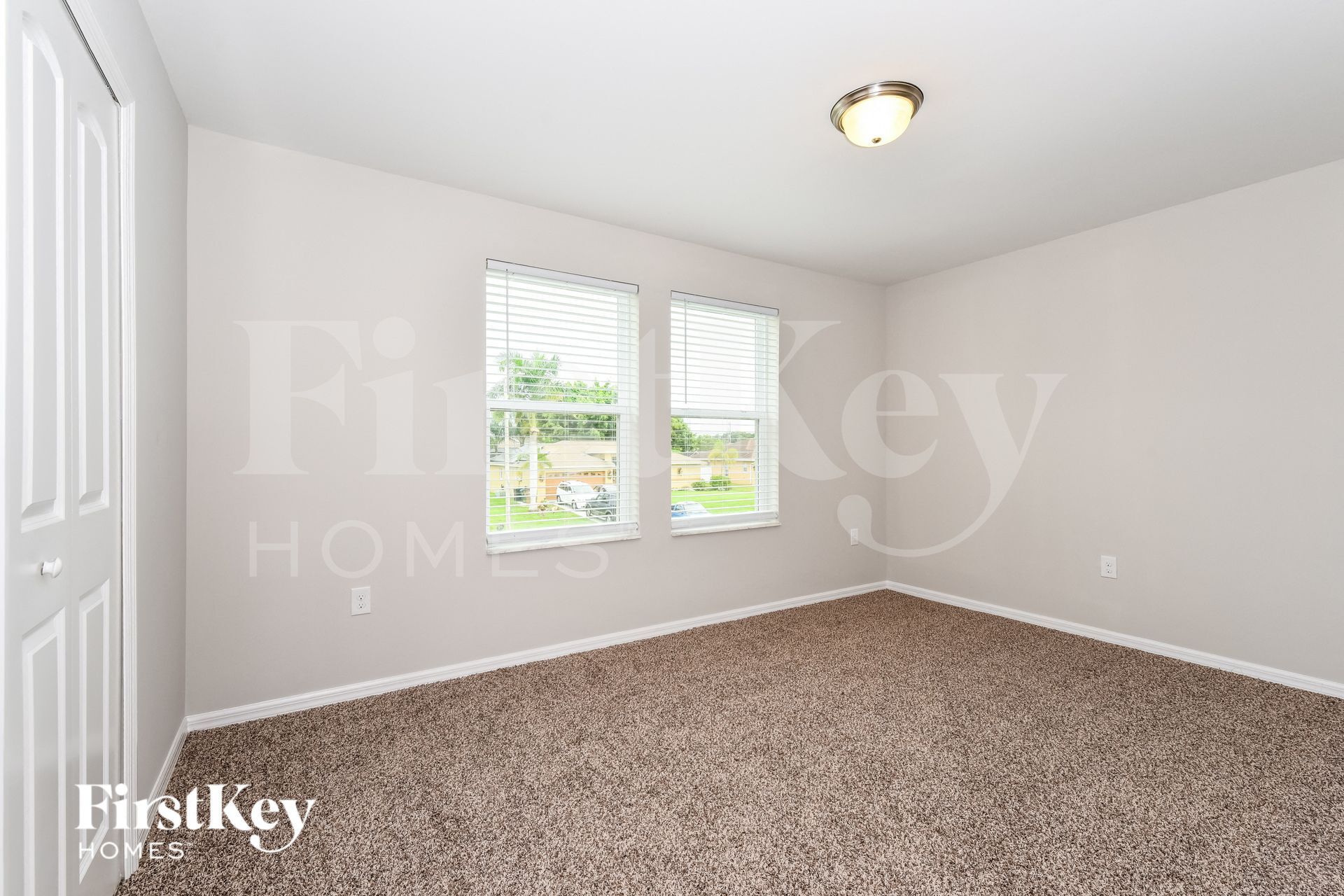 Building Photo - 1414 SW 11th St