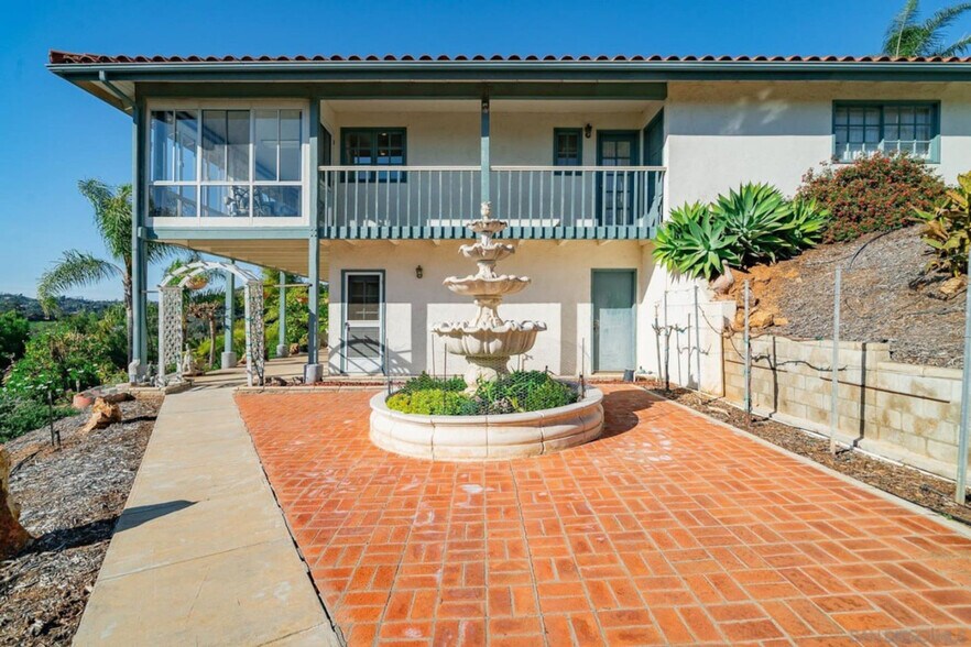 Building Photo - 2908 Lakemont Dr