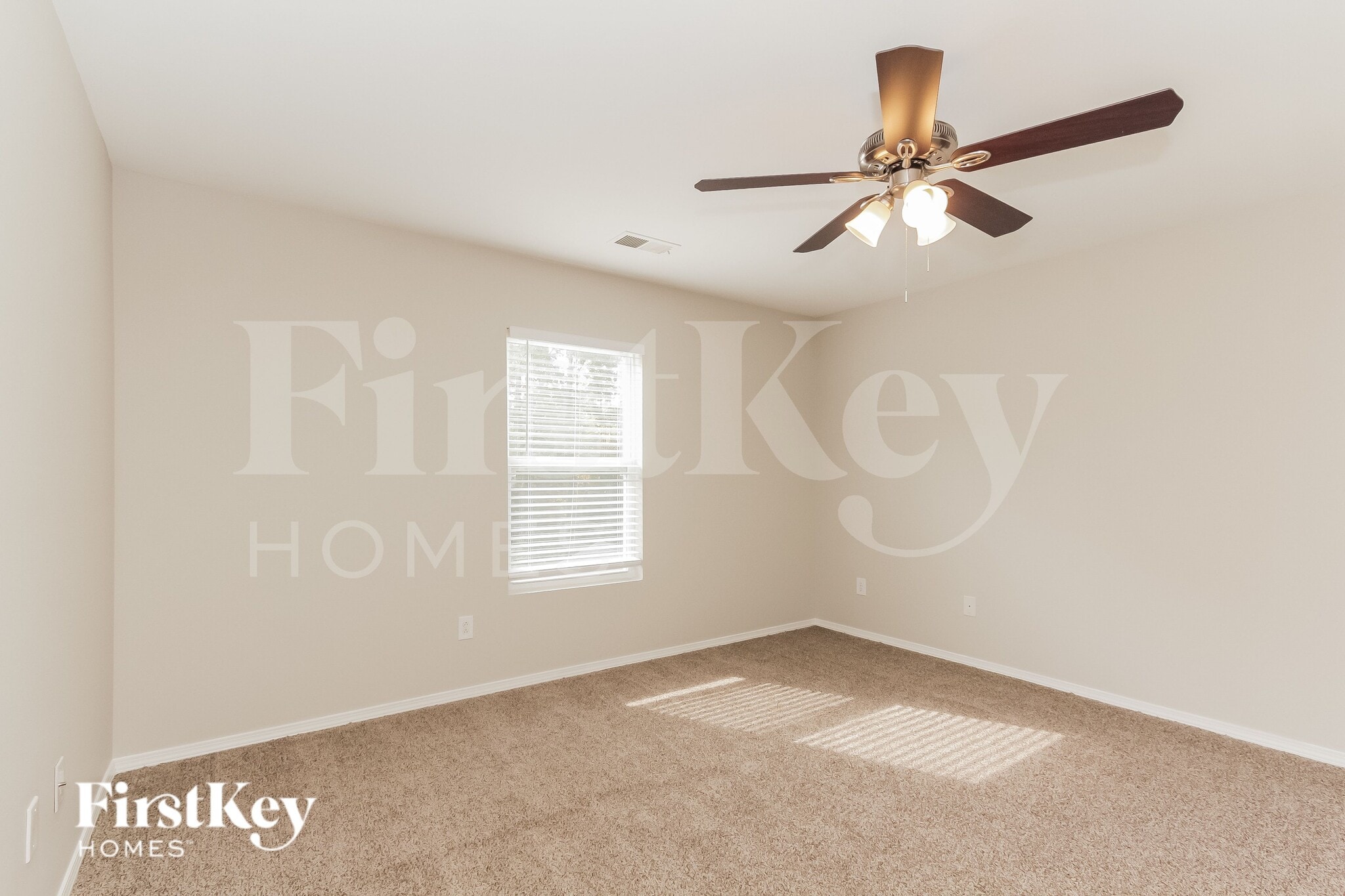 Building Photo - 10833 Dry Stone Dr