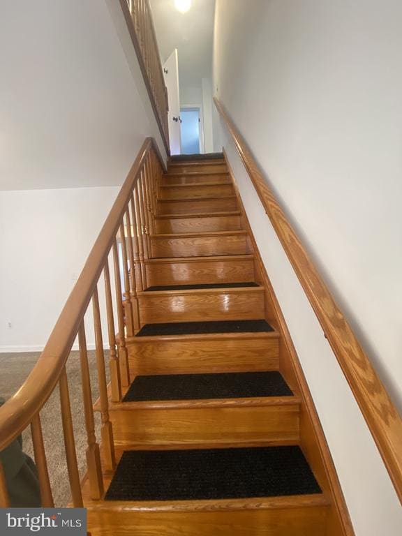 Building Photo - 601 Hawley St