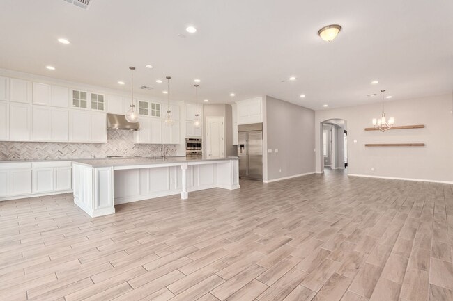 Building Photo - New Rental Listing in Madison Vistas