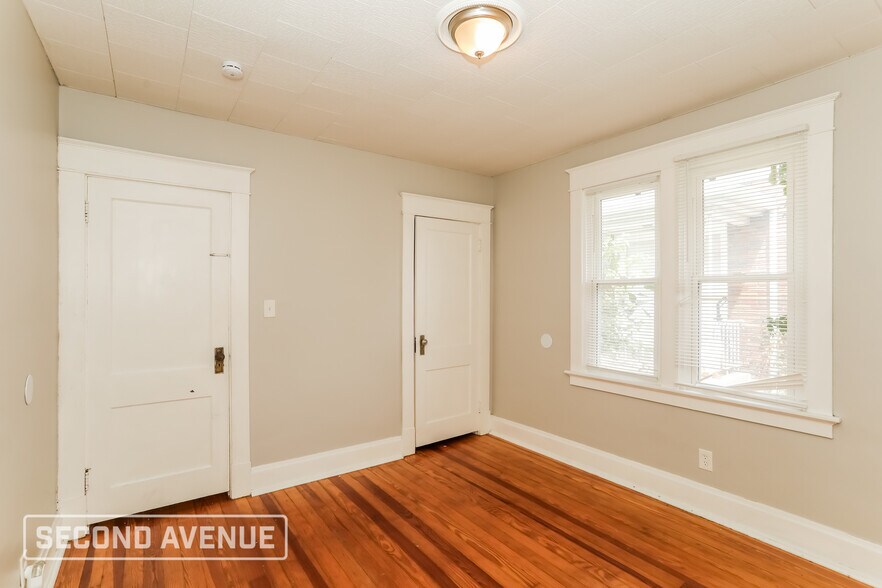 Building Photo - 4055 Palos St