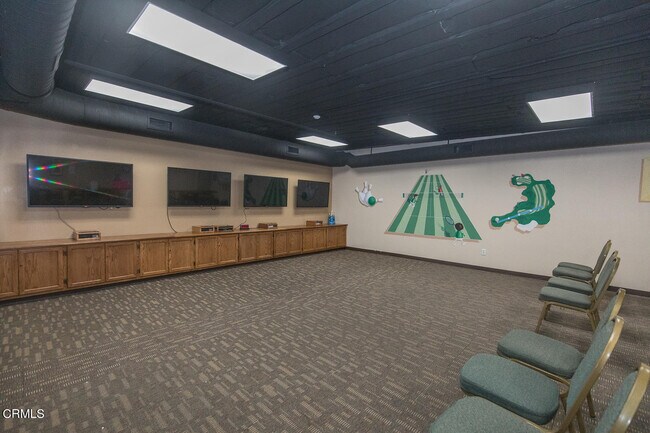 Building Photo - 11232 Vlg 11-