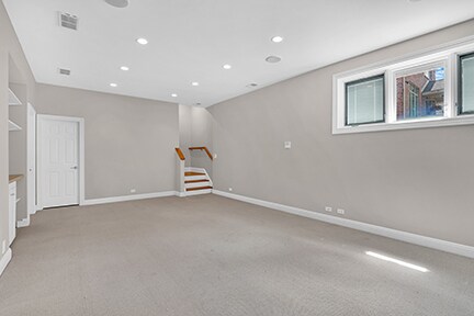 Building Photo - 241 Jeffreys Pl