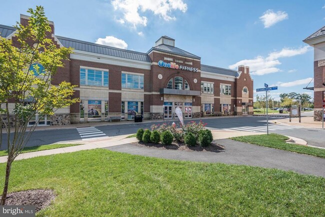 Building Photo - 42211 Yancey Terrace