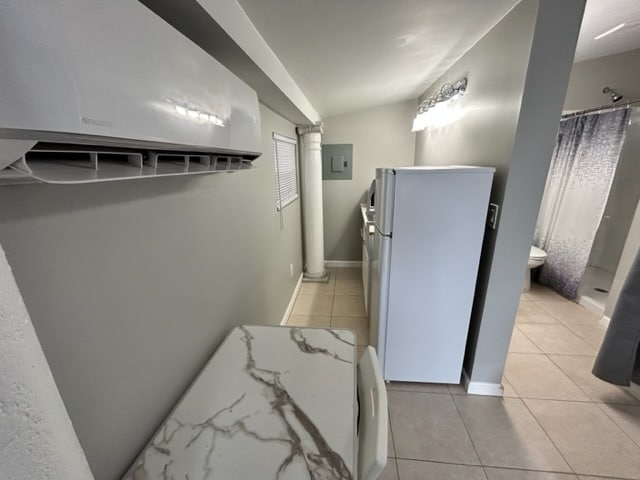 Building Photo - 6313 SW 18th St