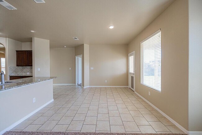 Building Photo - 7216 Brooks Ranch Rd