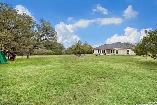 Building Photo - 249 Legacy Hills