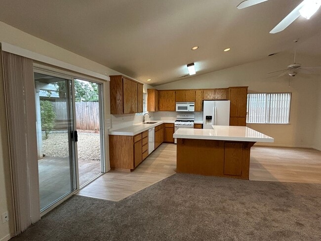 Building Photo - MOVE IN SPECIAL...$500 OFF OF THE 1ST MONT...