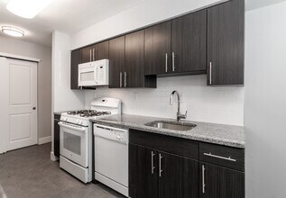 Building Photo - Ridge Court Apartments