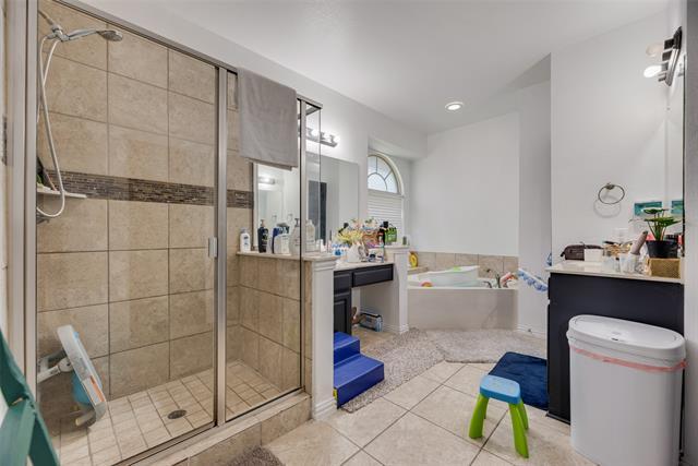 Building Photo - 13901 Sparrow Hill Dr
