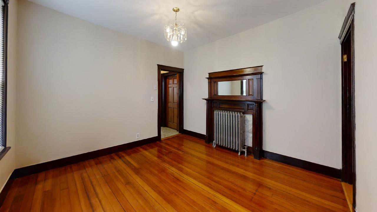 Building Photo - 33 Bellingham St