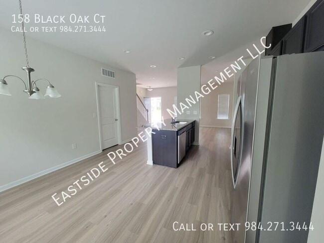 Building Photo - 158 Black Oak Ct