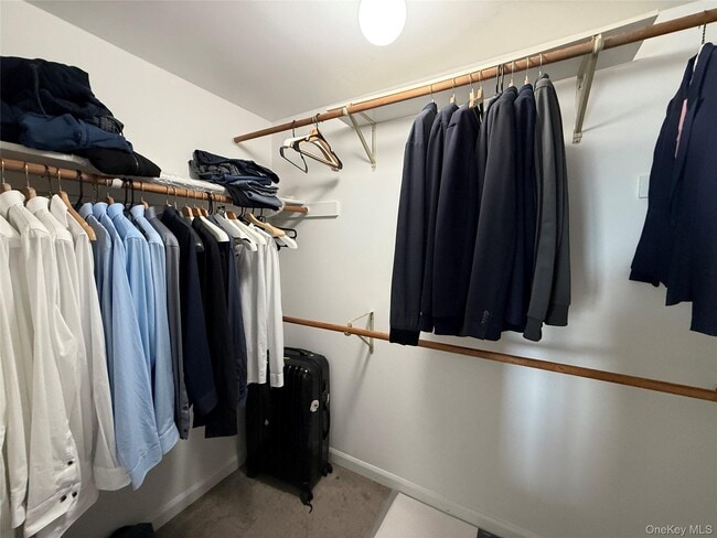 Building Photo - 235 W Park Ave