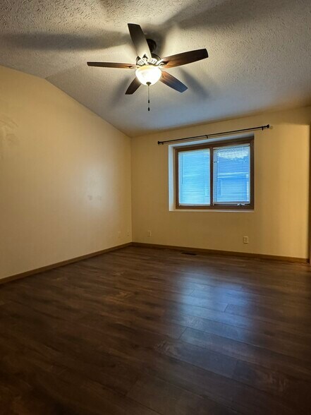 Building Photo - 3133 Wildbriar Ln