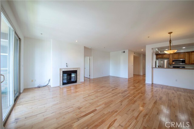 Building Photo - 4568 1st St