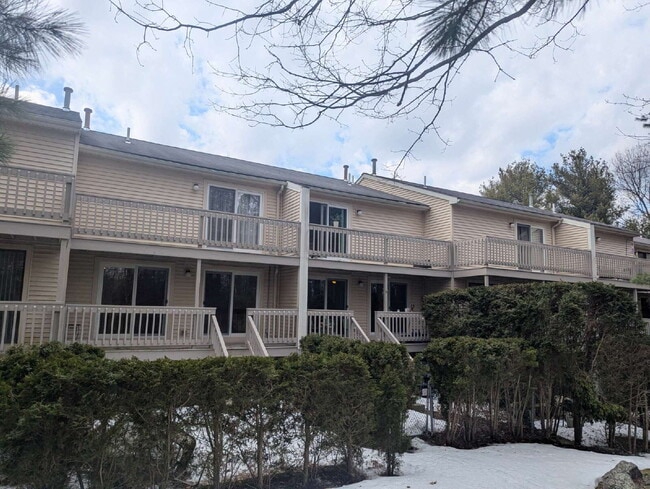 Building Photo - 77 Samuel Dr