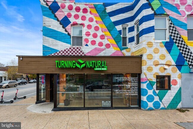 Building Photo - 1350 Maryland Ave NE