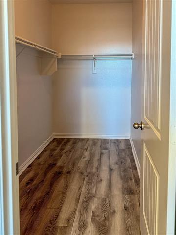 Building Photo - 288 Benwick Dr