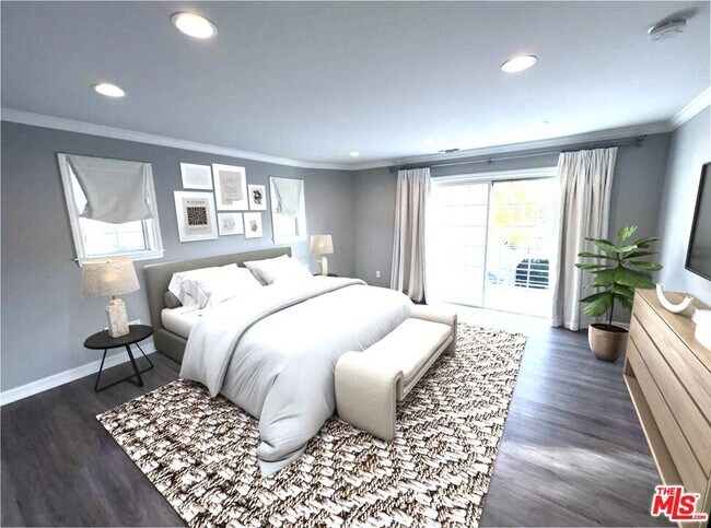 Building Photo - 10824 Westminster Ave